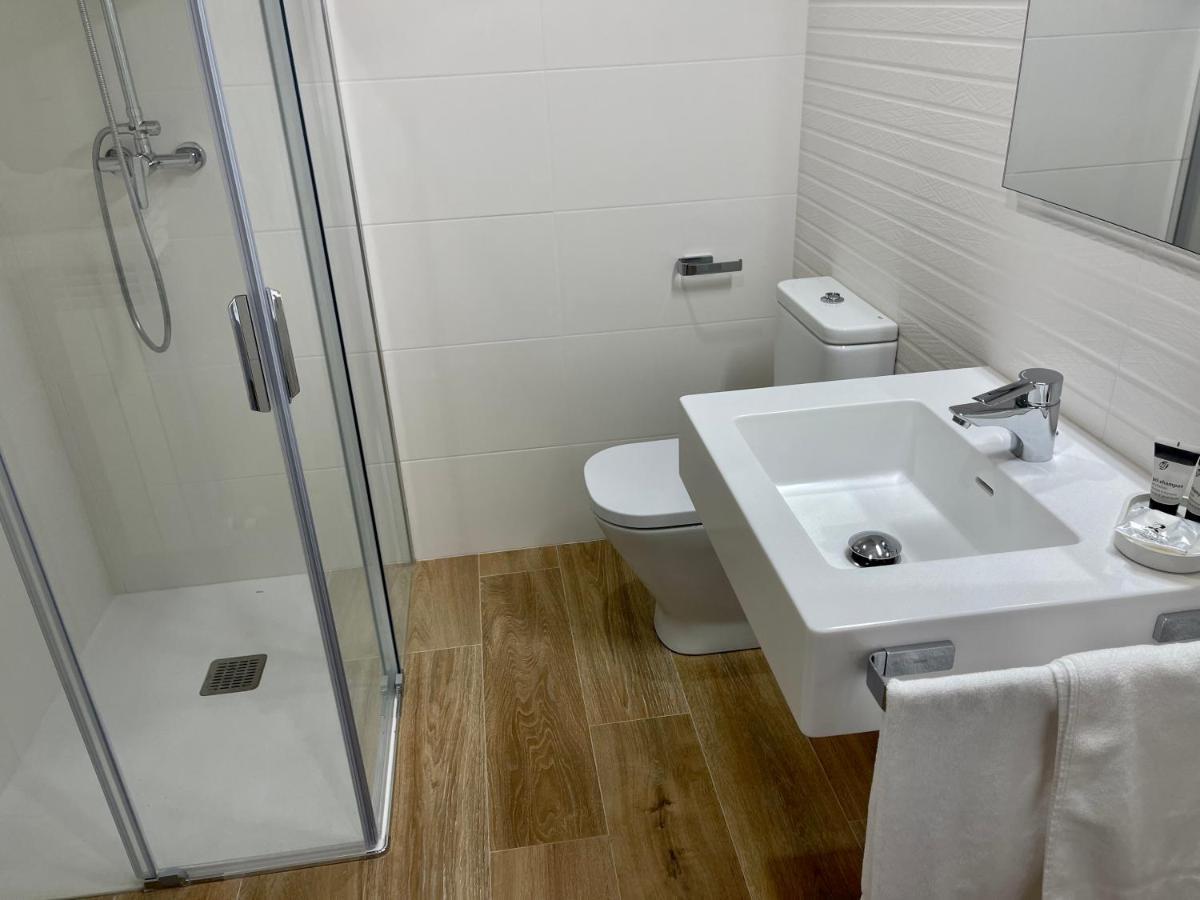 Casa Galego Hotel Fonfria ภายนอก รูปภาพ